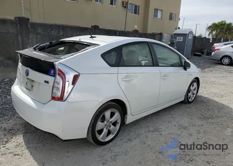 2014 Toyota Prius Five from USA, damaged, VIN JTDKN3DU1E1793528